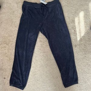 Barefoot dreams XL jogger pants